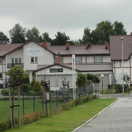 Hotel Solpark Kleszczow  ภายนอก รูปภาพ