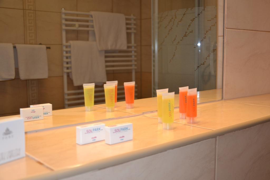 Hotel Solpark Kleszczow  ห้อง รูปภาพ